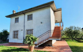 Fondi House